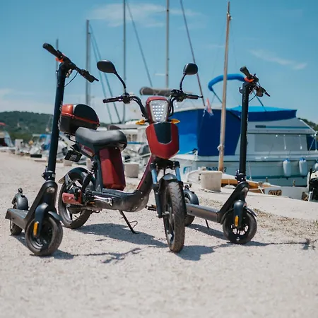 לינה וארוחת בוקר Irene