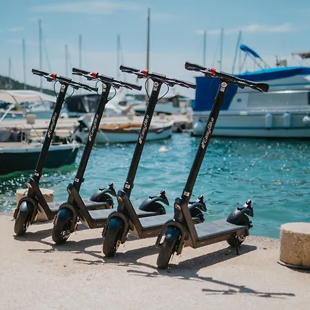 Irene 3* ティスノ