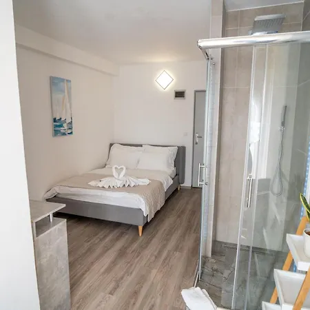 Irene לינה וארוחת בוקר טיסנו