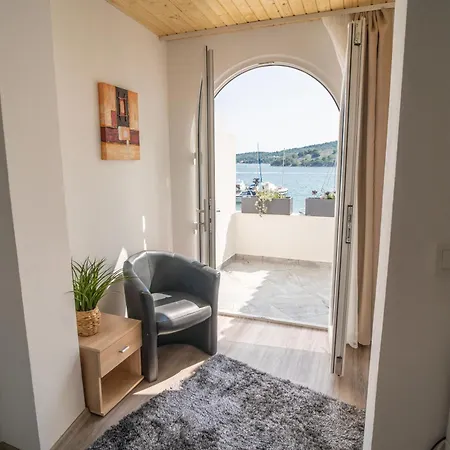 Irene Bed & Breakfast Tisno