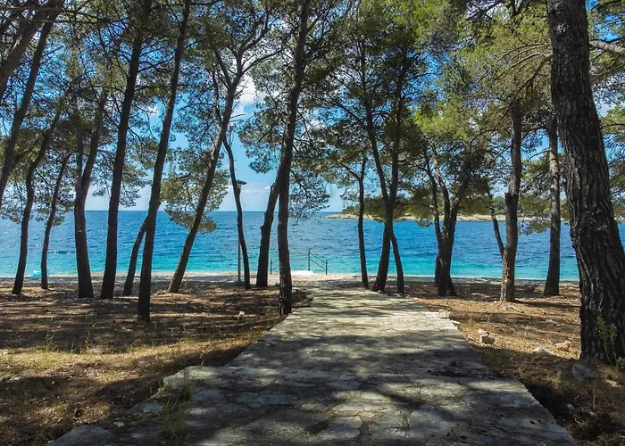 Irene ベッド・アンド・ブレックファスト 3*