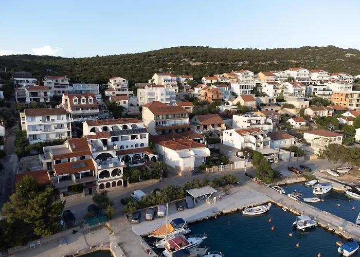 ベッド・アンド・ブレックファスト Irene 3*